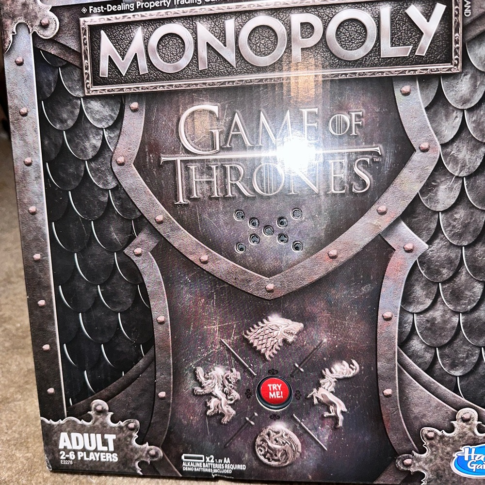 Hasbro Black Board Game Monopoly Edition